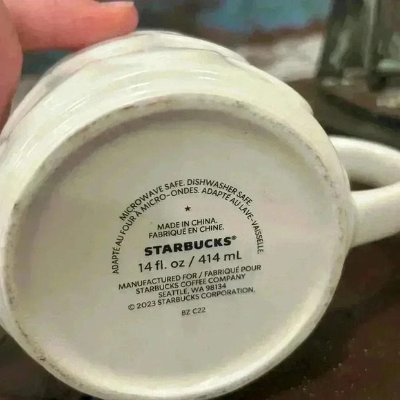 Starbucks Collectible White Pearl Mermaid‎ Scales Ceramic Mug Coffee Cup 14oz - Picture 4 of 4